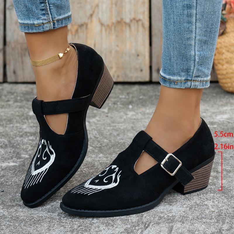 Fashion 2025 New Model Black Silk Velvet WoMen's Loafers Handmade Embroidered Slip-On Slippers Shoe Plus Size