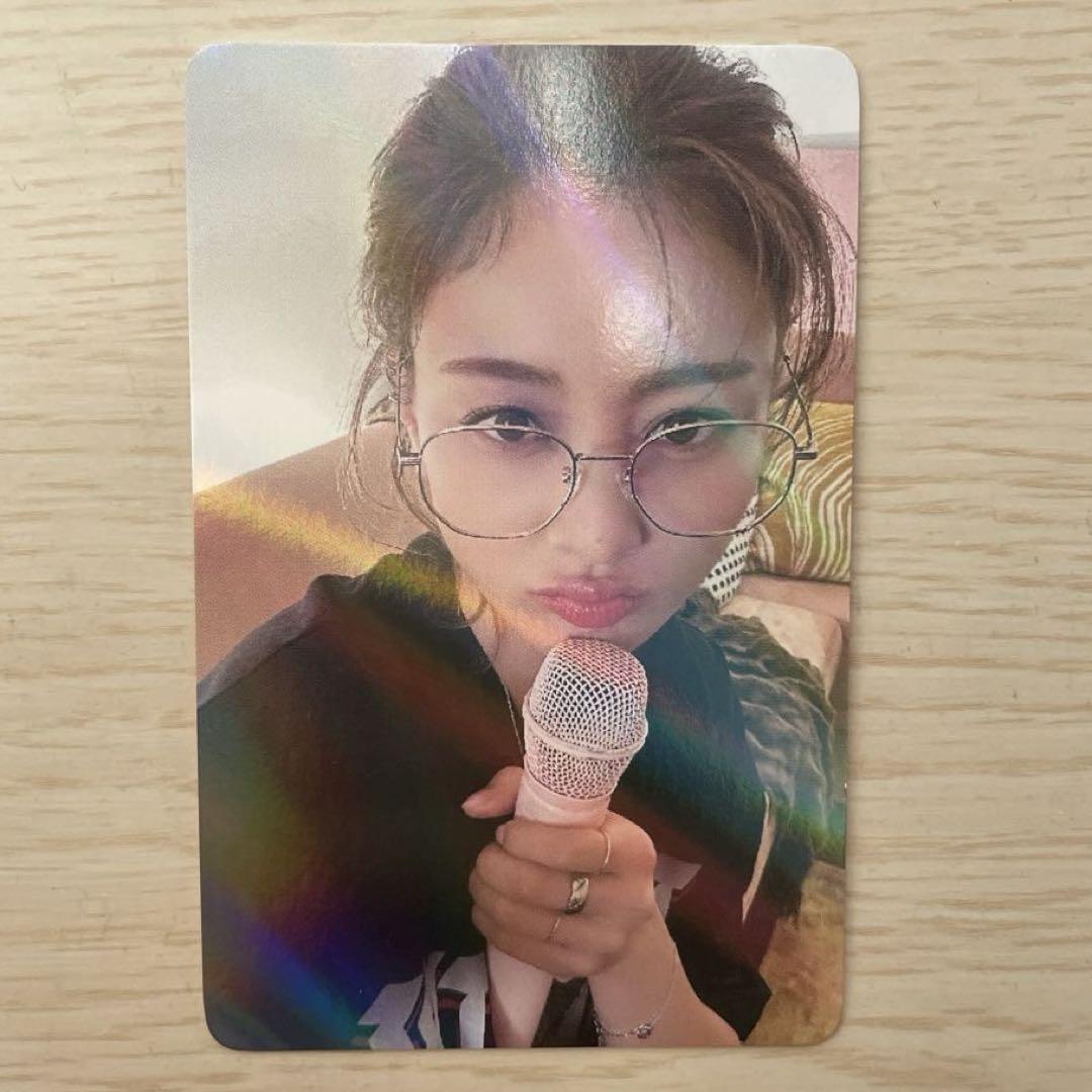 

[USED] TWICE Jihyo ZONE withmuu Tower Records Bonus Trading Card Hologram