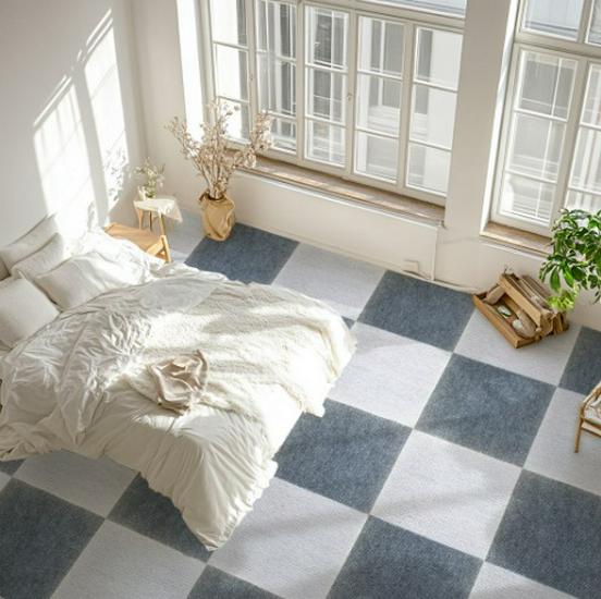 Interlocking Self-Adhesive Non-Slip Fire Retardant Commercial Carpet Tiles for Large Areas