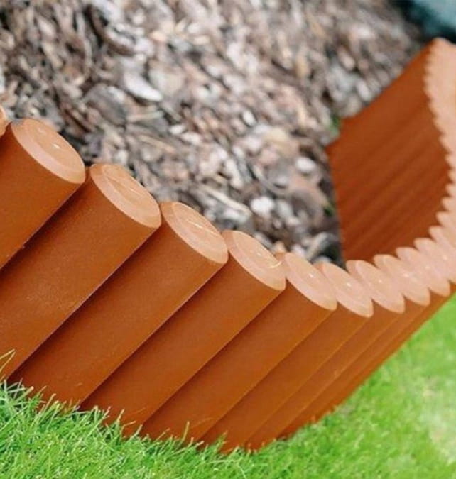 Garden Plastic Edging Strip Terracotta Lawn Border 2.35m