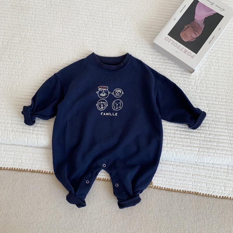 Spring Korean Style Unisex Baby Romper: Trendy, Loose-fit Cotton Pullover for Outdoor Play