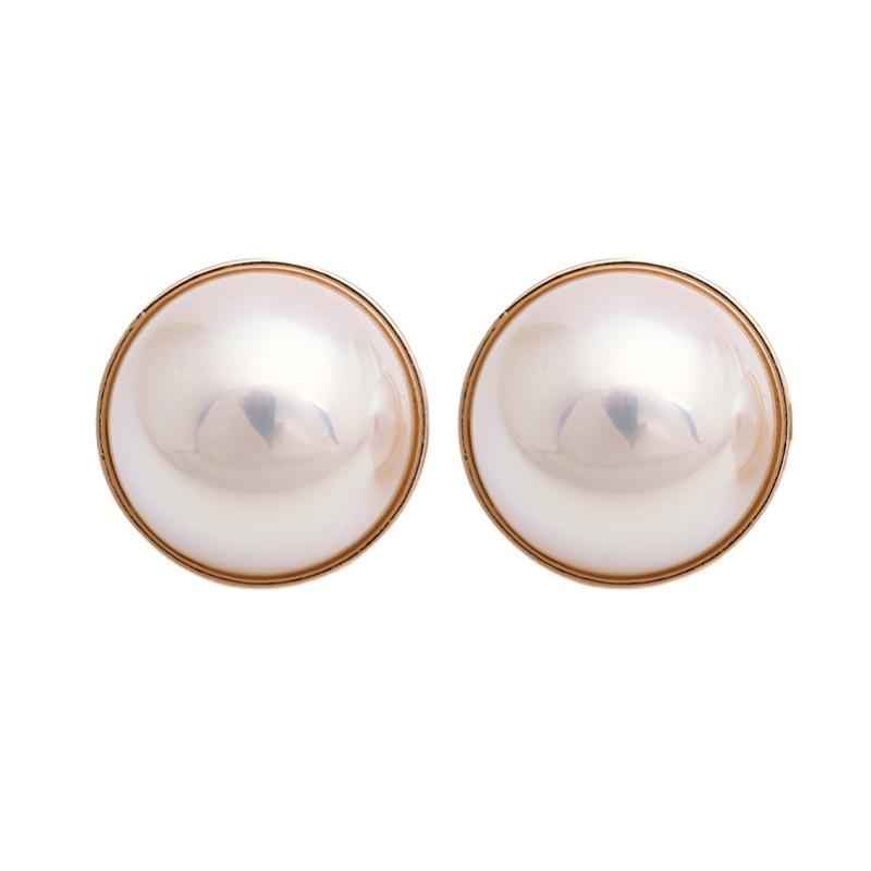 Exquisite Hong Kong Style Pearl Stud Earrings for Women - Large, Elegant, and Stylish (2025 Collection)