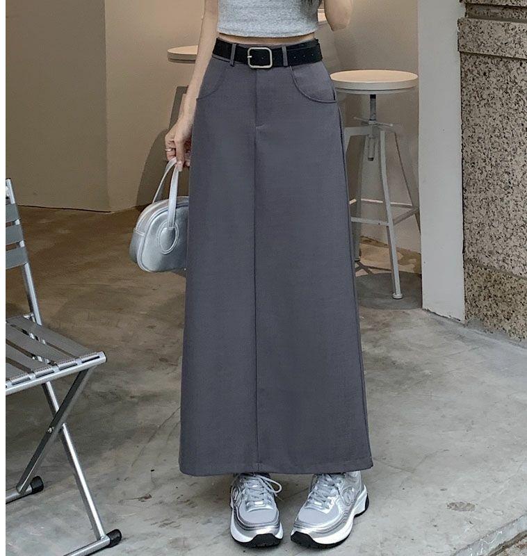 

Женская серая юбка А-силуэта с высокой талией — средняя длина, весенне-летний стиль, прямой крой с разрезом. M серый
