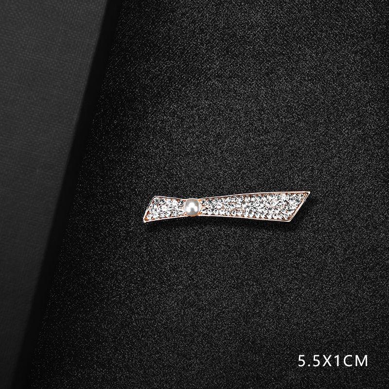 Elegant Peony Brooch: High-End Chinese Style Corsage Pin