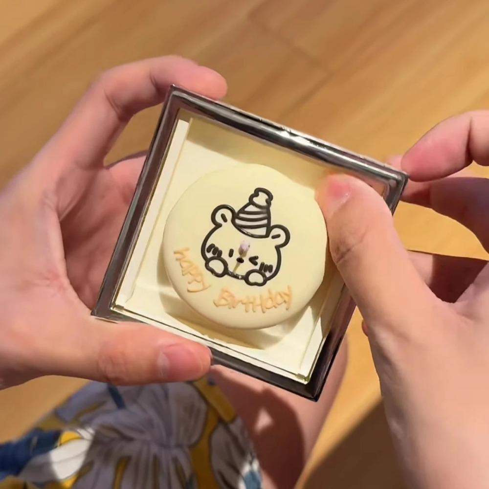 Automatic Flip Bear Flip Ring Boxs Spinning Design Mini Cake Surprise Rotating Box Anniversary