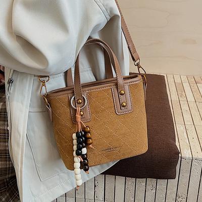 This Year's Popular Bags Women's 2025 New Autumn and Winter Retro Niche Diamond Messenger Bag Portable Bucket Bag