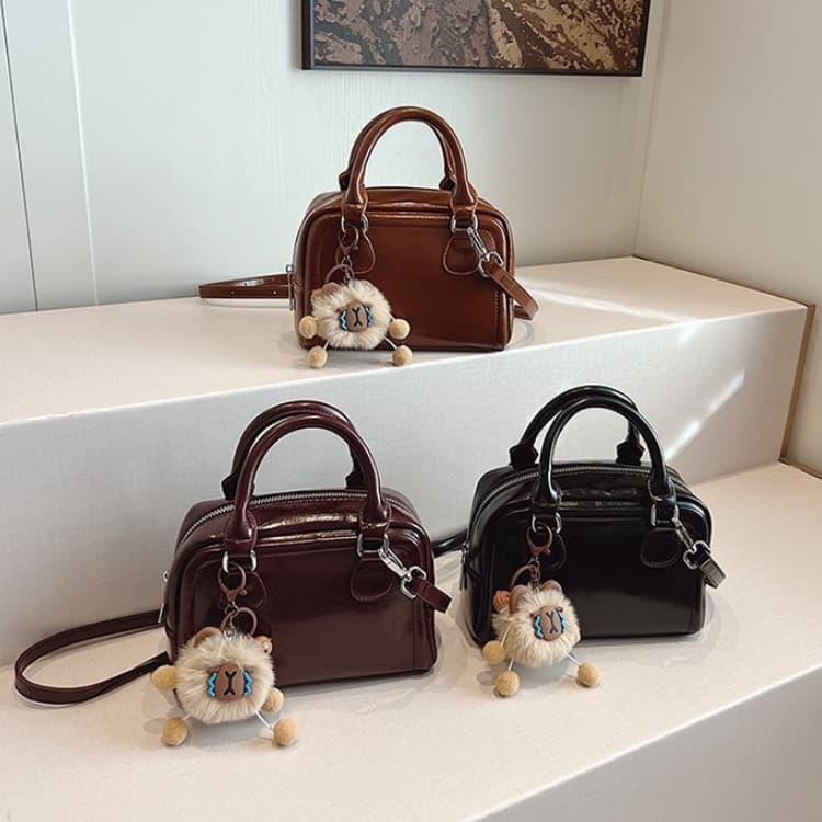 Retro style portable messenger small bag