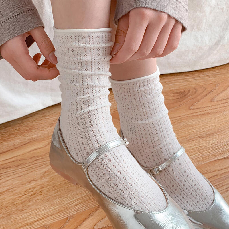 Daber Summer Punching Mid-Calf Socks Loose Socks 4 Colors gray