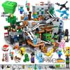 Minecraft Steve's Treehouse Adventure Set - Building Blocks Toy for Kids