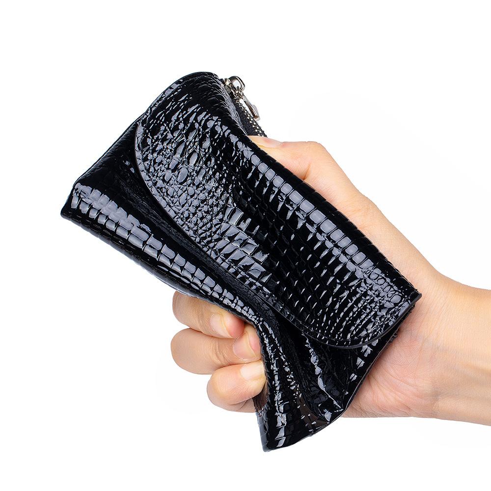 New Soft Leather Texture Short Wallet Fashionable Patent Leather Clutch Bag Female Alligator Pattern Temperament Wallet Large Capacity