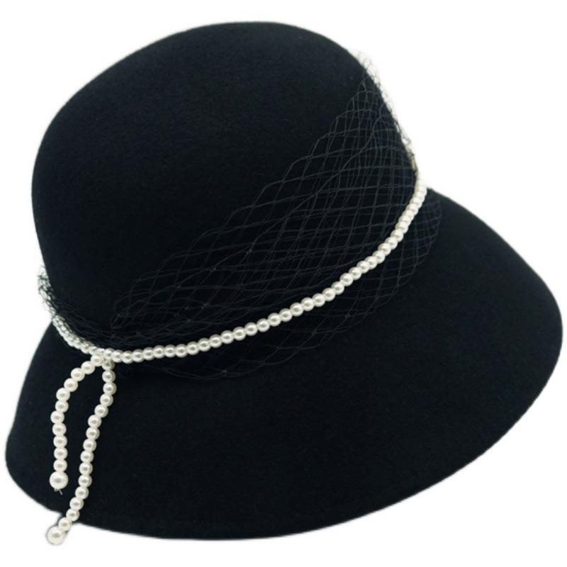 French Elegant Black Pearl Mesh Basin Hat Women'S Autumn And Winter Wool British Versatile Vintage Hepburn Fisherman Hat