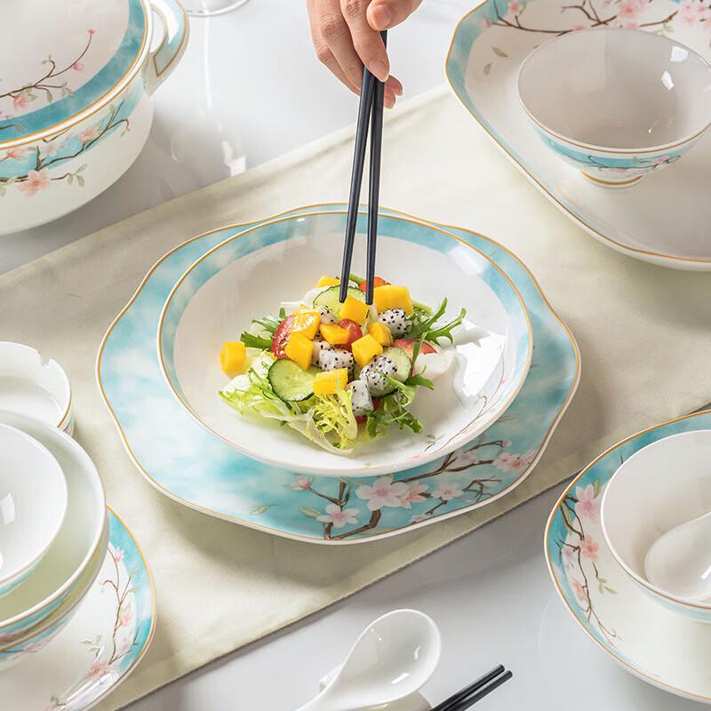 Tang Hui Bone China Dinnerware Set