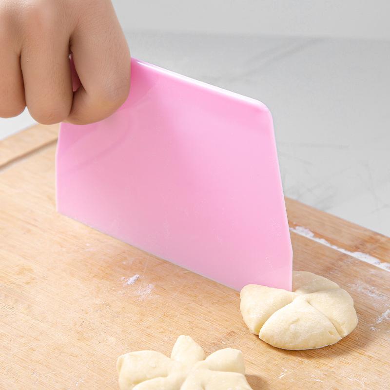 Scraper Edge Spatulas Dough Cake Baking Scraper Fondant Cake Slicer Pastry Cutter Tool