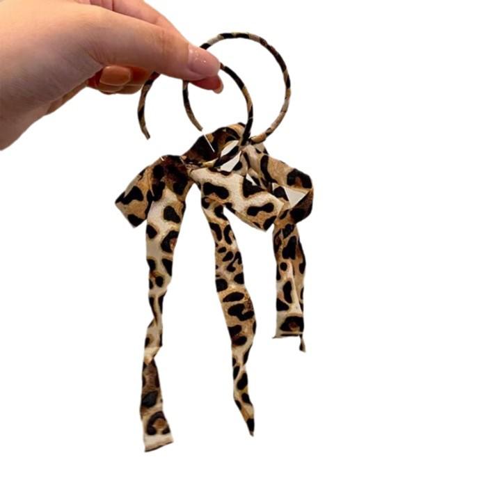 2025 Trendy High-End Retro Earrings: Autumn/Winter Design