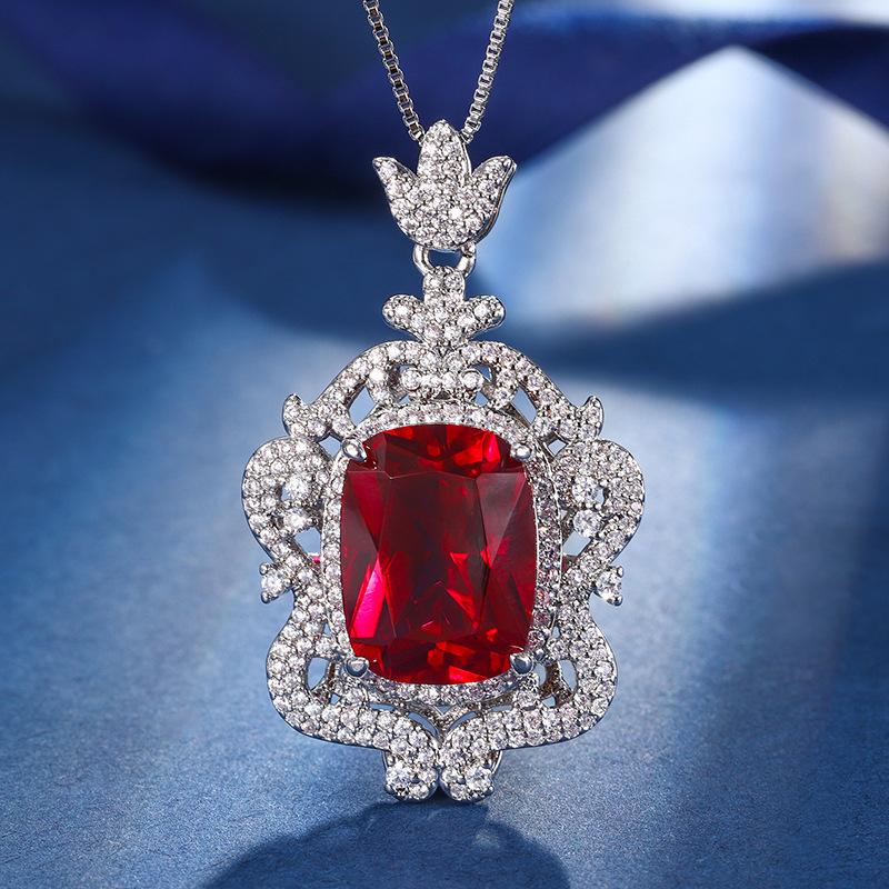 Jewelry Copper Bottom Gold-Plated European Simulation Emerald Red Corundum Luxury Inlaid With Fat Square 12 * 16 Pendant Necklace Female
