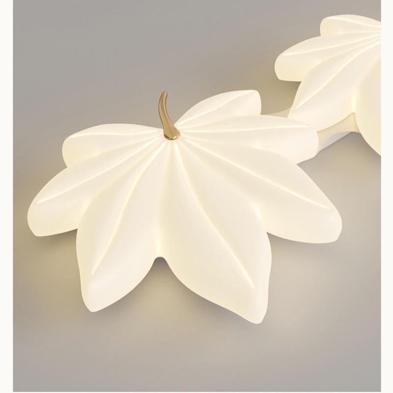 Living Room Light, Ceiling Light, Warm and Romantic, Master Bedroom Room Light, Creative and Personalized Maple Leaf Ceiling Light