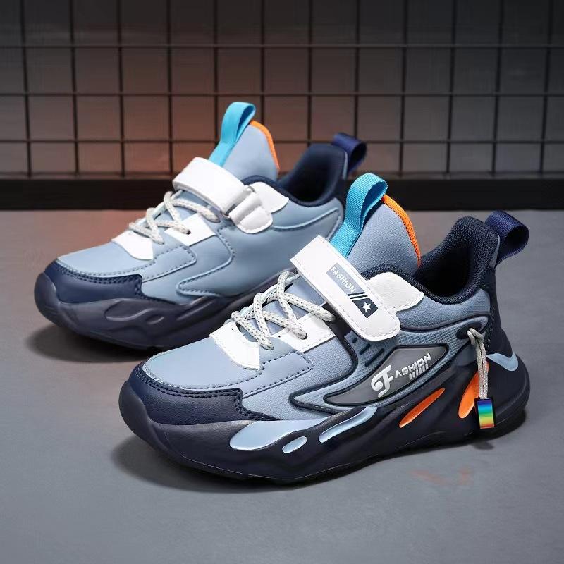 Spring and Autumn new mesh breathable children's sports shoes, light and non-slip boys' casual running shoes, Korean version of fashion shoes