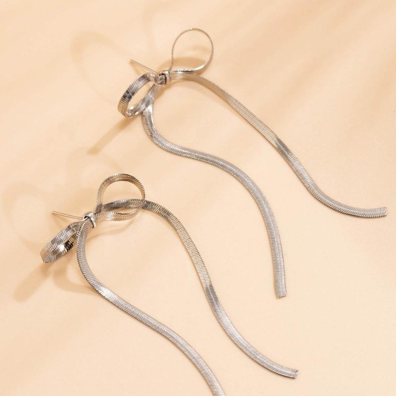 Bowknot Ear Studs Fashion Bowknot Earrings Trendy Jewelry Alloy Material Ear Pendants for Fashion Forward Individuals