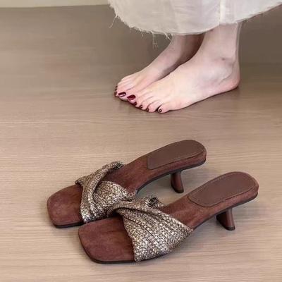Sapatos de mulher – Sandálias de salto