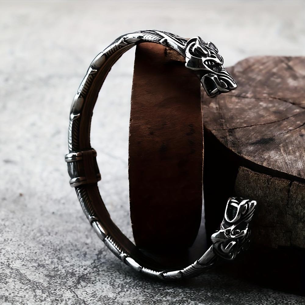 Nordic 304 304 Stainless Steel Men S Bracelet Featuring a Solid Viking Celtic Wolf Design.