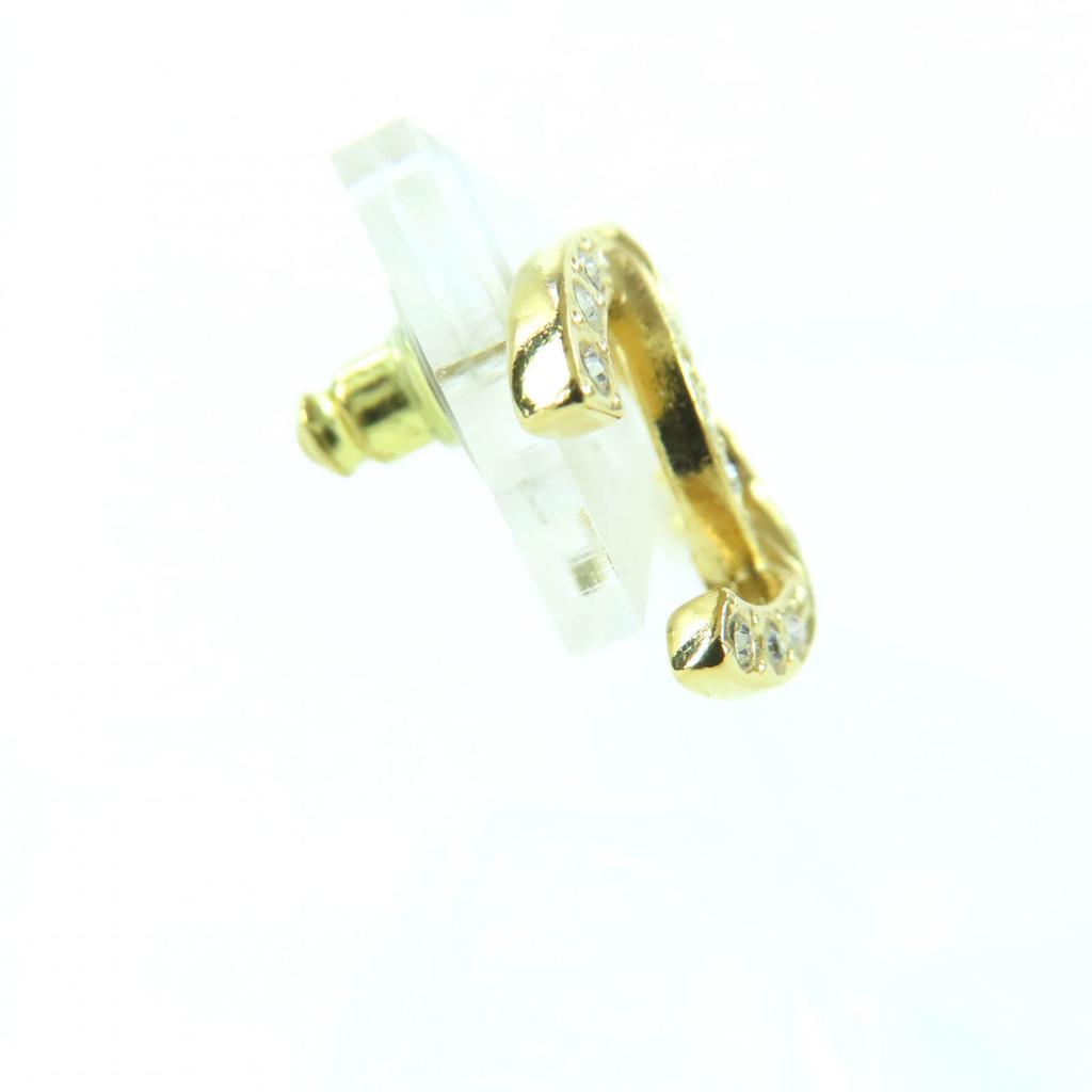 Great CHANEL Pierce COCO Mark rhinestone gold Women A24V Used