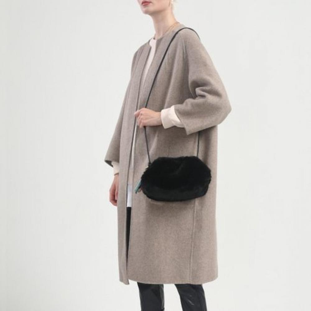 Lara Fur Clutch Crossbody Bag Black Lala2f139  Gift  Lara Canvas Bag + Wool Glov