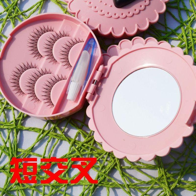 Lactacia - Set: False Eyelashes + Applicator + Portable Mirror