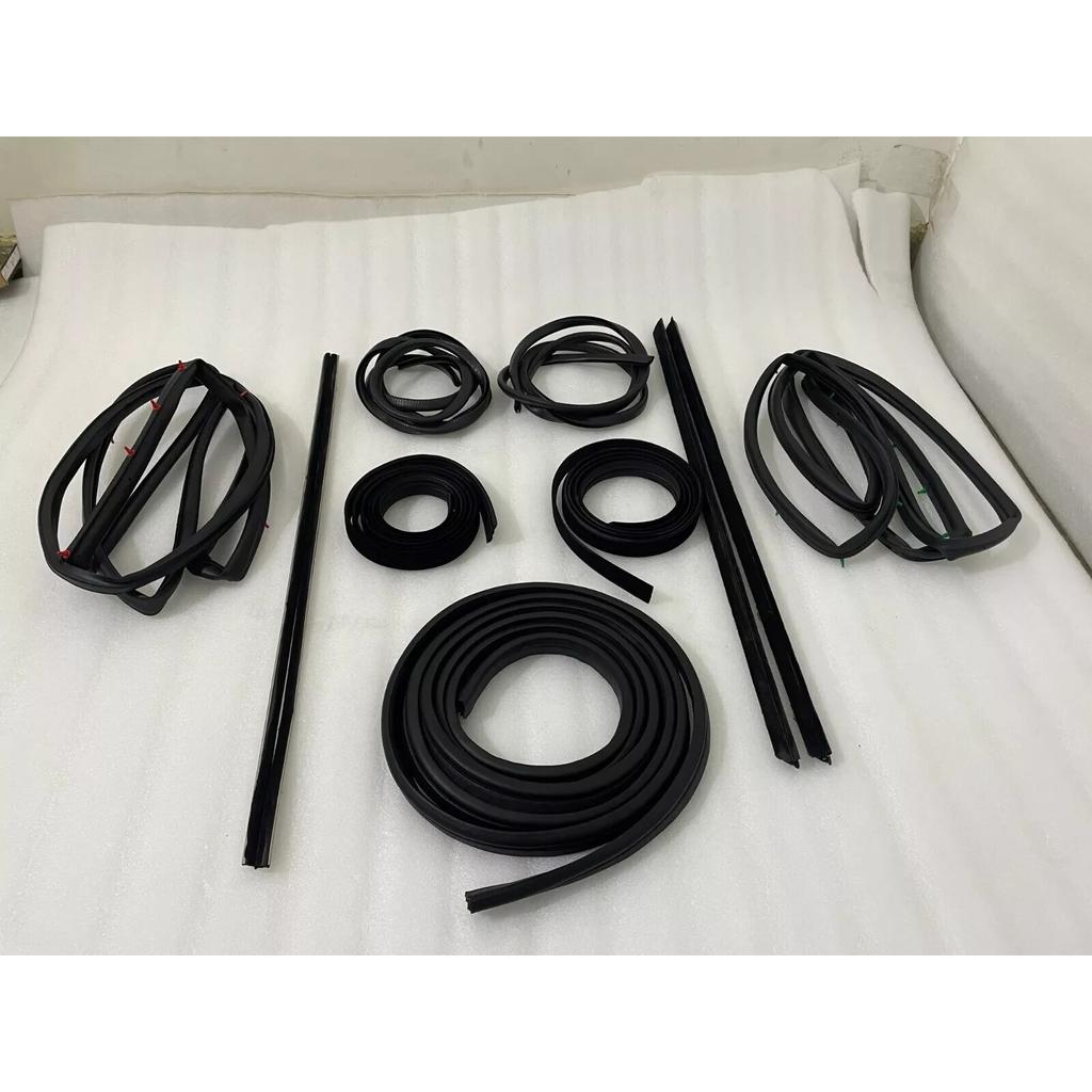 Suzuki Samurai SJ410 SJ413 Door Window Trim Molding Seal Garnish Whisker |Fit