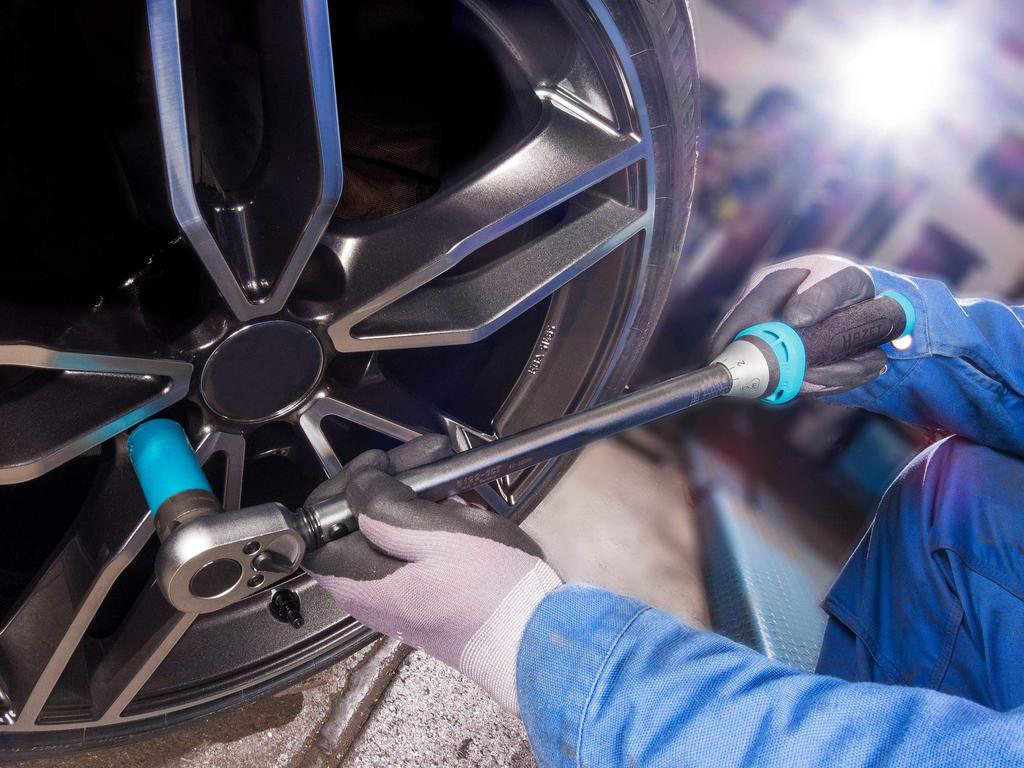 HAZET Momentový klíč Momentový klíč Čtvercový mm 32 zubů Úhel 519 mm Přepínací ráčna Snadné použití pro automobily a jízdní kola Japonský dovoz Výstup 12.5