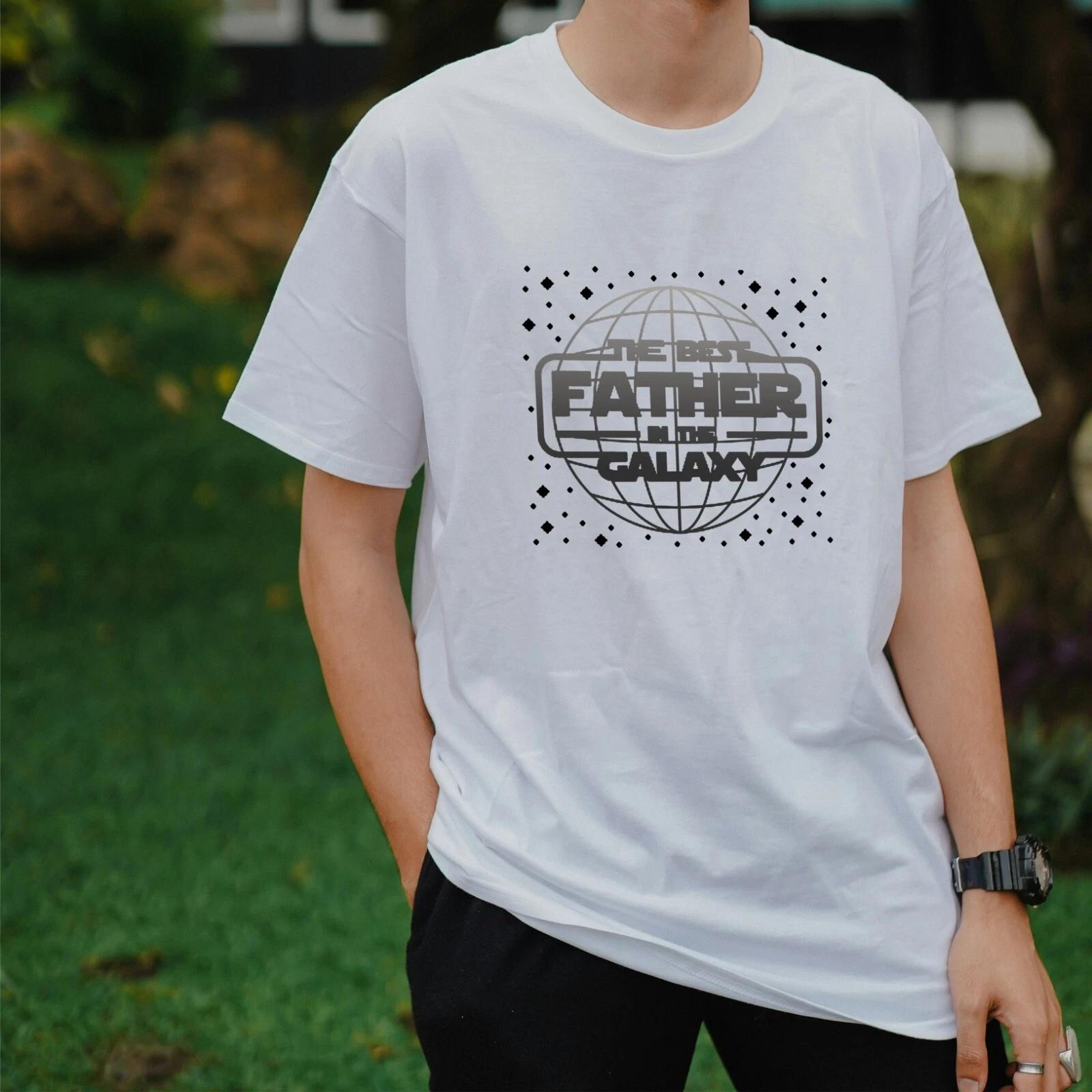 

Unisex T-Shirt - Best Father In The Galaxy - Father s Day Gift Original Student L