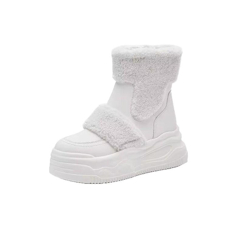 Thick-soled inner height-increasing snow boots for women 2025 autumn new versatile casual velvet warm small short boots for women