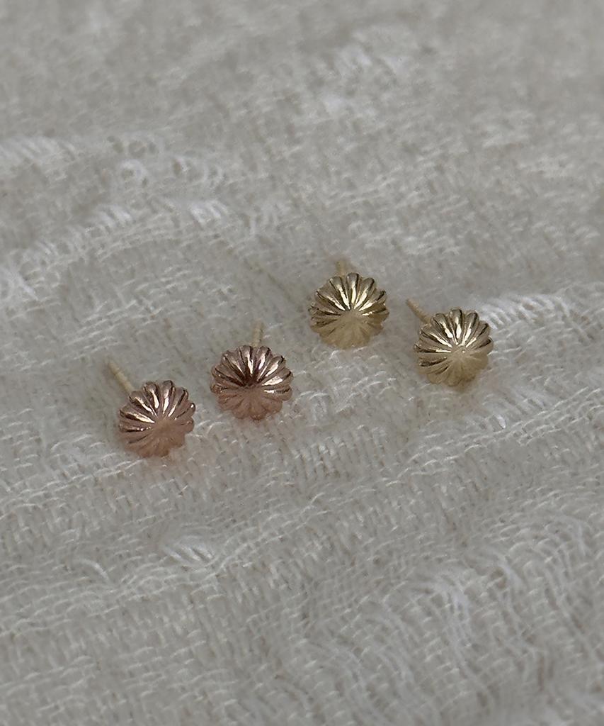Faye 14K Daisy Earrings