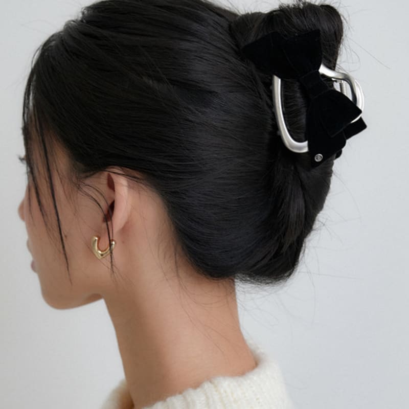 

OVLA eight note ribbon hair clip HC054 black