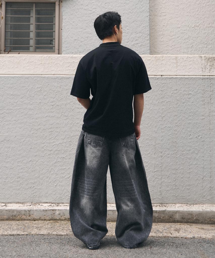 Beokeuldaun Side Tuck Curved Wide Denim Pants (Washed Grey)