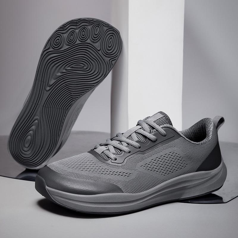 Men's  Sneakers Wide Toe Shoes Breathable and Comfortable Men's Casual Shoes Anti-Slip Soft Sole Outdoor Sneakers Walking Shoes