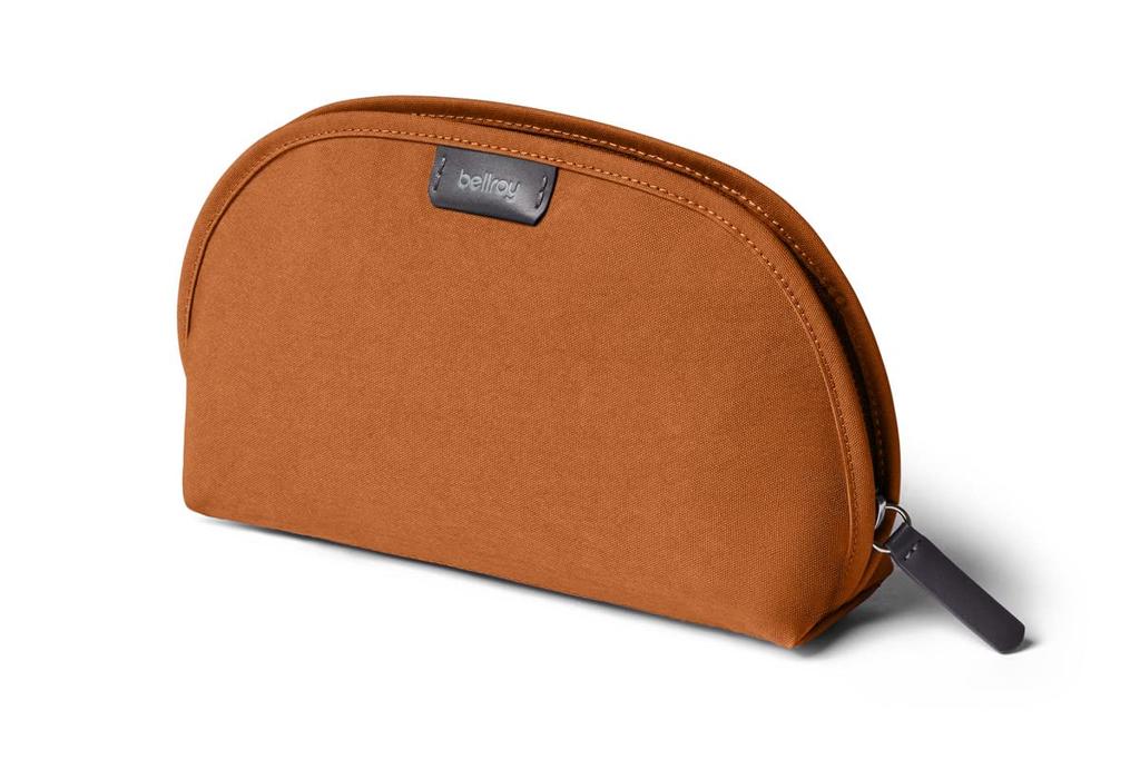 Bellroy Classic Everyday Leather and Woven Fabric Small Bronze Pouch, Kit, (Pens, Cables, Cosmetics, Items) -