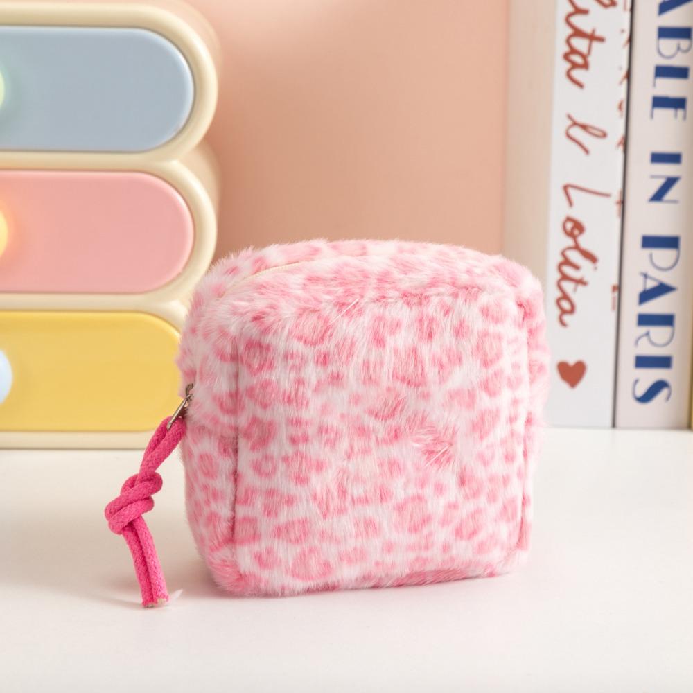 

New Cosmetic Bag Leopard Print Zipper Design Small Makeup Bag Square Card Holder Women рожевий