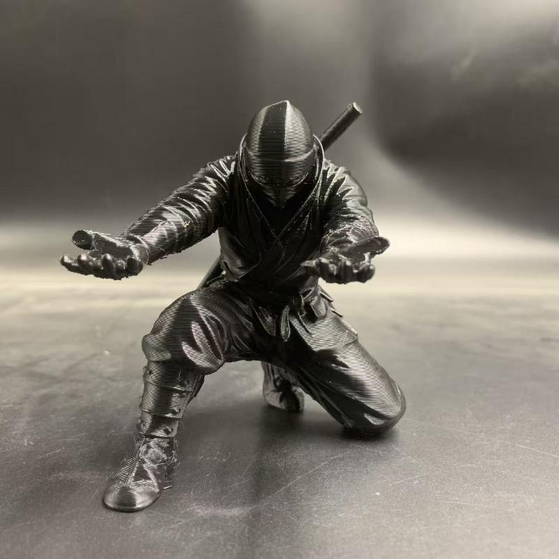 1Pcs Desk Accessories Armored Retro Soldier Pen Holder Warrior Pencil Stand Knight Desk Small Statue Ornaments