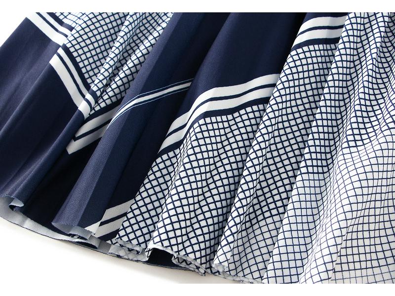 Women's 2022 Autumn High Waist Pleated Digital Print Mid-Length Skirt