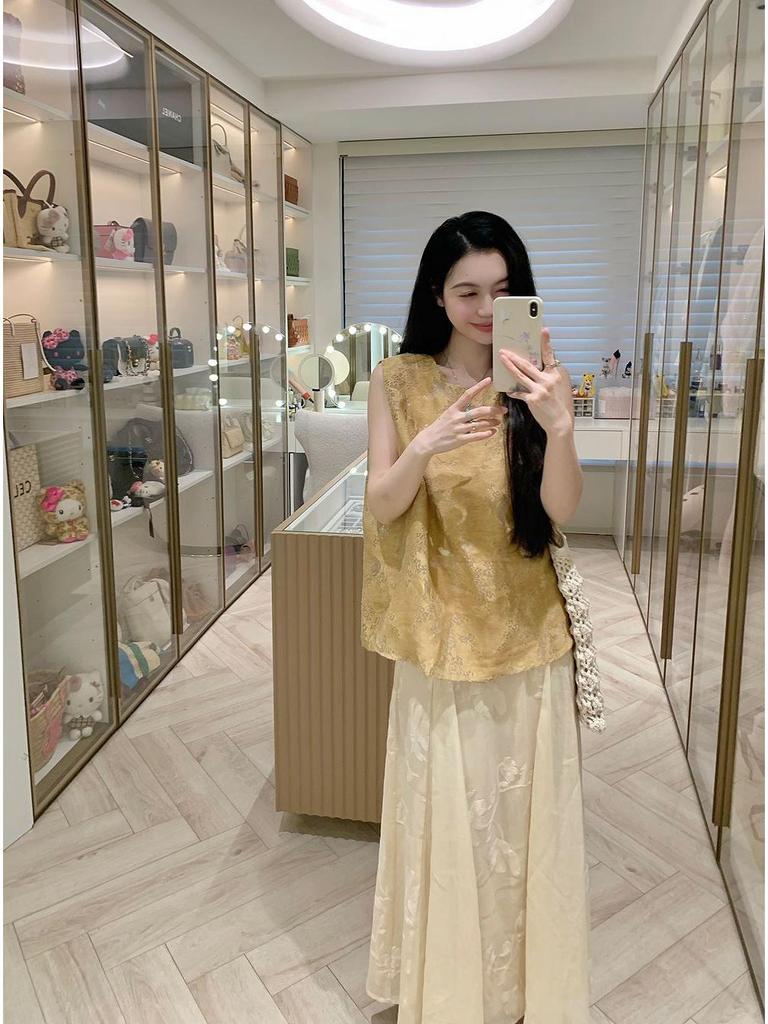 2026 Chinese-Style Summer Set: Elegant High-End Sleeveless Top & Skirt