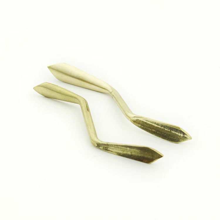 B-flat Trumpet Repair Kit: Screws, Springs, Felt Pads, Cork, Water Key, Brush, Universal Keys.