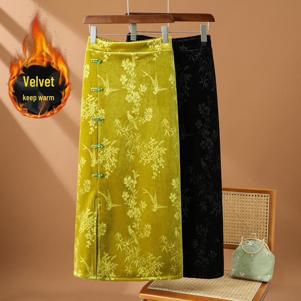 Women's Chinese Style Jacquard Fleece-Lined Velvet A-Line Midi Skirt with Frog Button and Slit