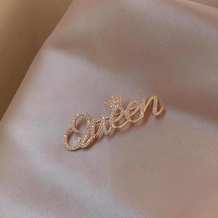 Elegant Pearl Brooch - High-End Minimalist Clothing Accessory