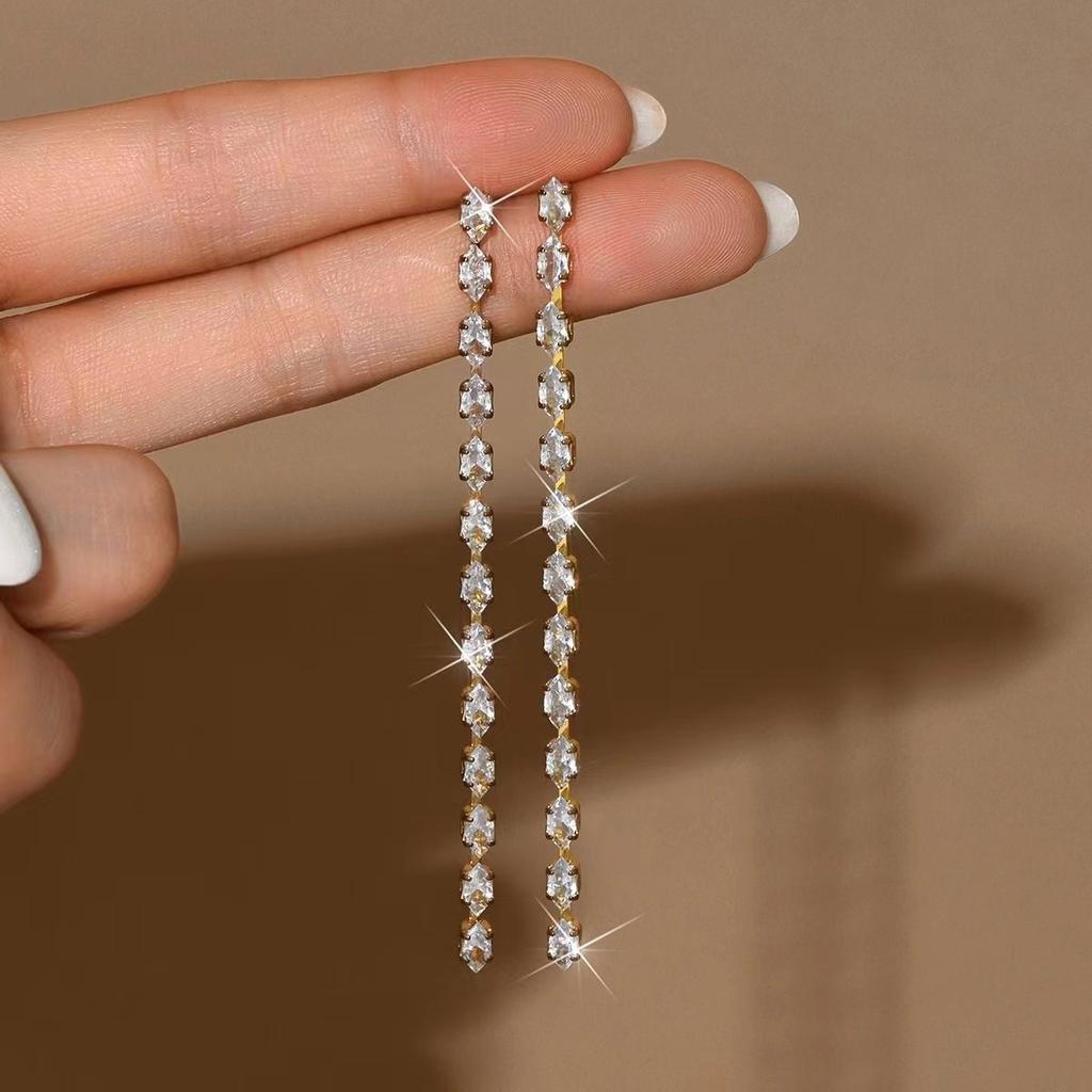 Sparkling Zircon Geometric Dangle Earrings for Women Luxury Teardrop Shaped Long Tassel Earring Wedding Party Charm Jewelry Gift