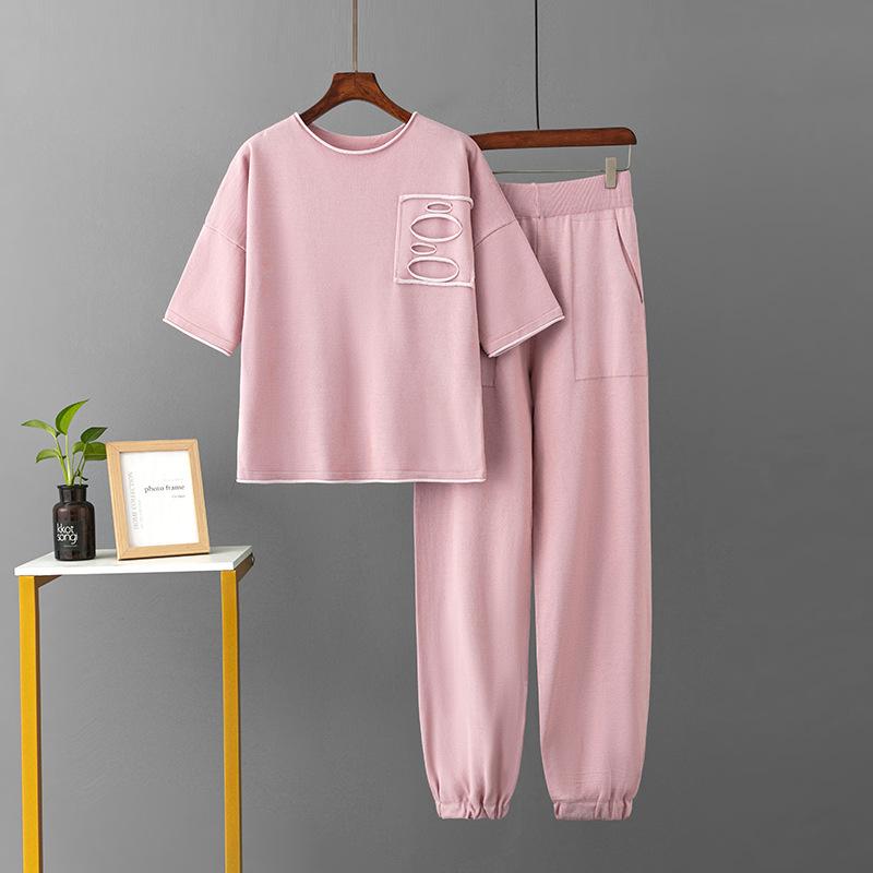 

Ice silk knitted fashion suit summer new women s short-sleeved trousers casual large size two-piece set one size fits all розовый
