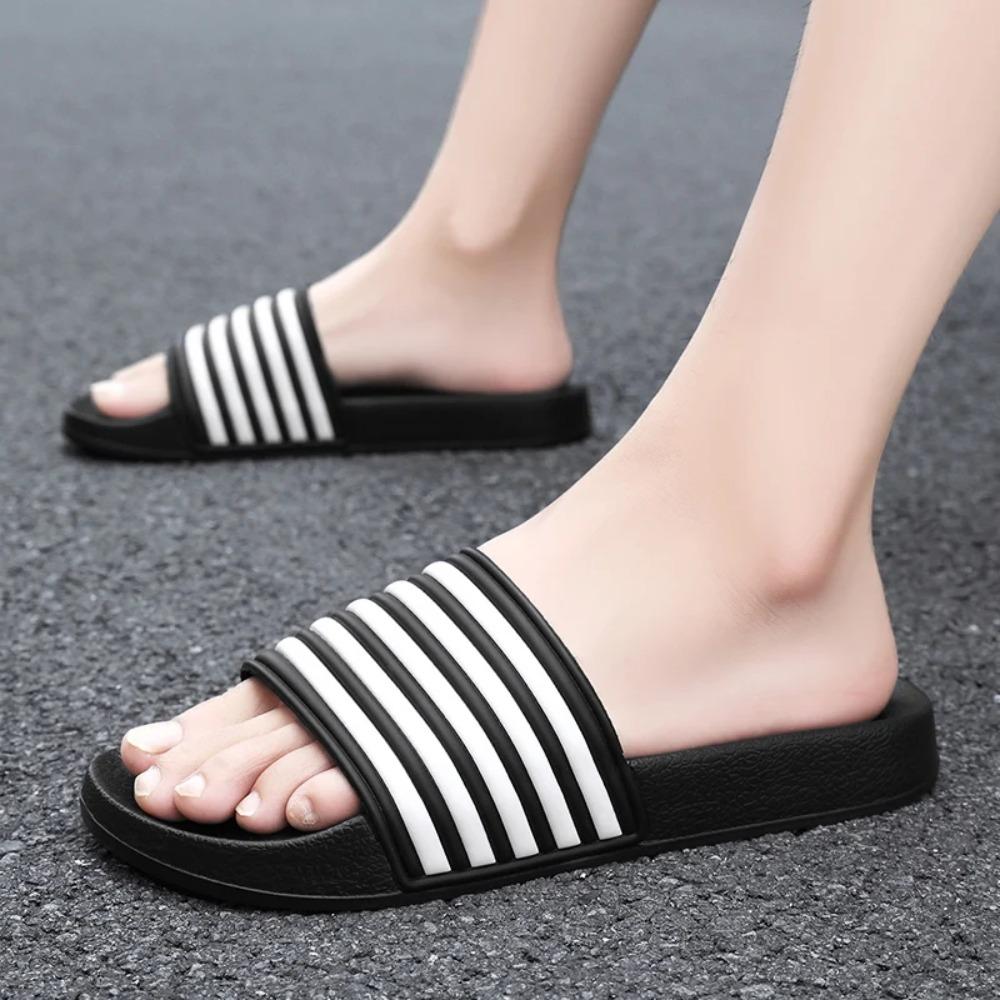 Men's Shoes Man Home Plips Plops Soft Slides Non-slip Slippers Indoor Outdoor EVA  Sandals Beach Garden Sandals