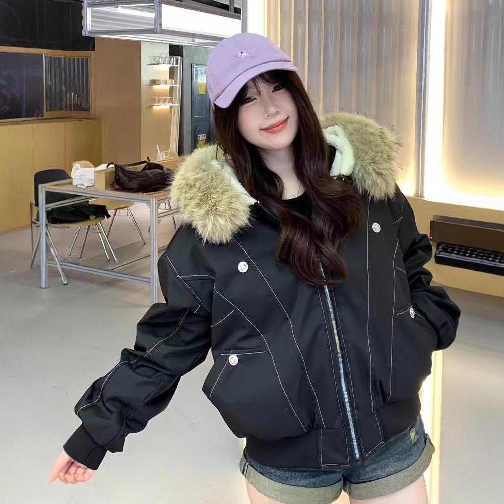 Retro Mountain Sculpture Large Fur Collar Cotton Jacket for Women In Winter, Loose and Thickened Short Work Clothes