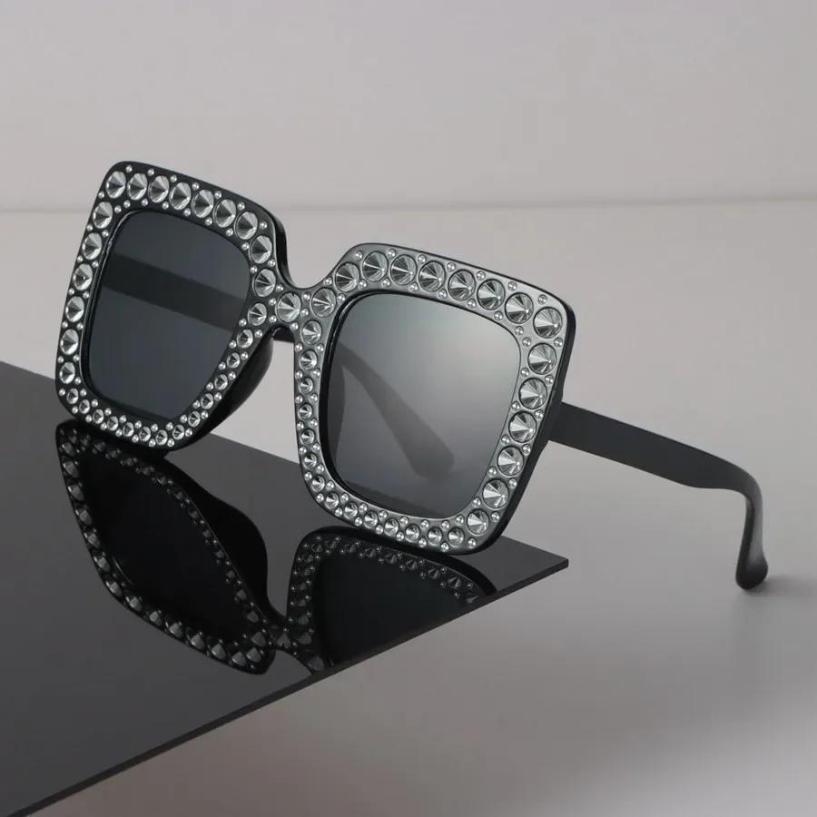 

Модные круглые солнцезащитные очки Женские Мужские Ретро Роскошные Минималистичные Стильные очки Повседневные Личность Other