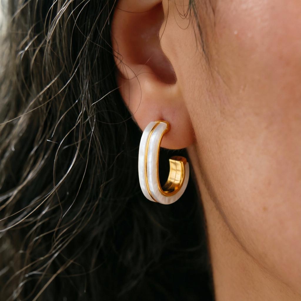 Luxurious Titanium Steel Geometric Stud Earrings for Women - Simple, Non-Fading, High-End Feel