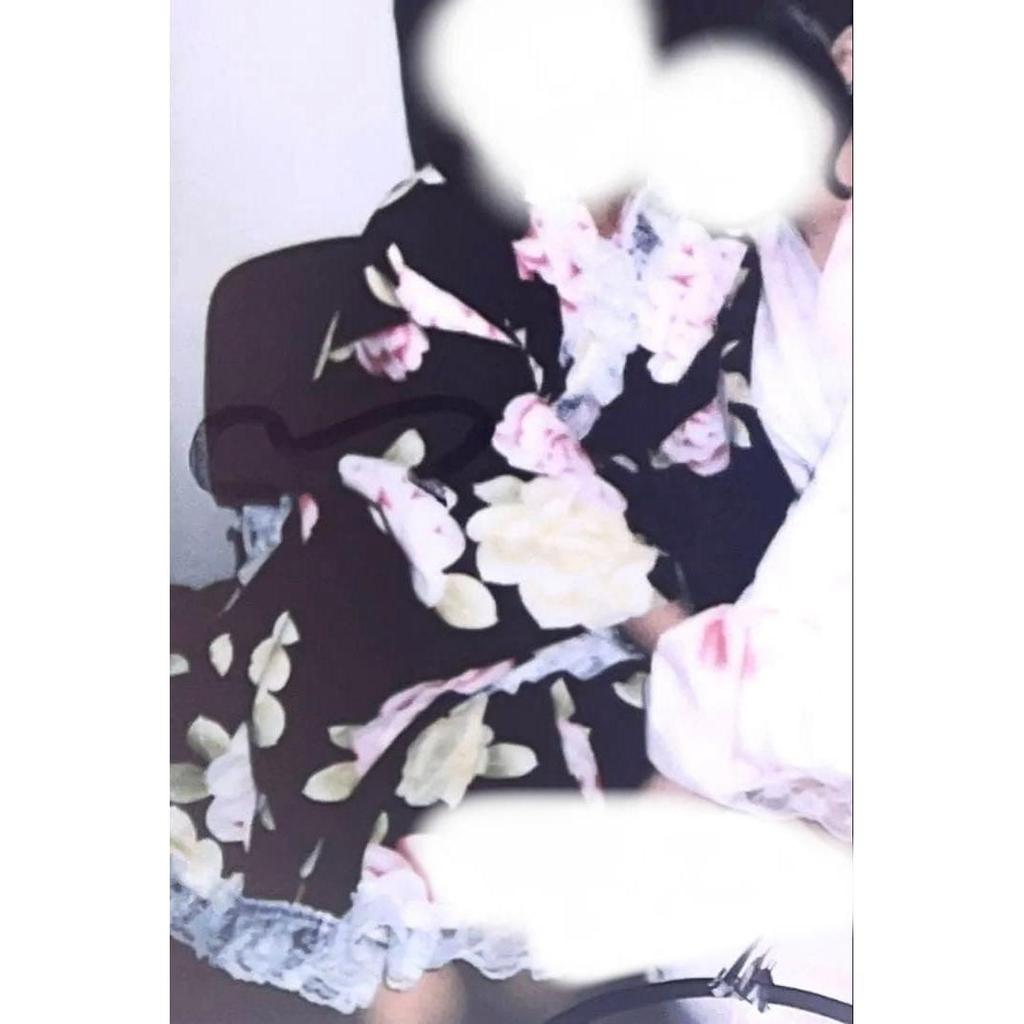 Used Yukata dress, adult size, princess gal style, floral, black, jirai-kei, ryousangata, rose
